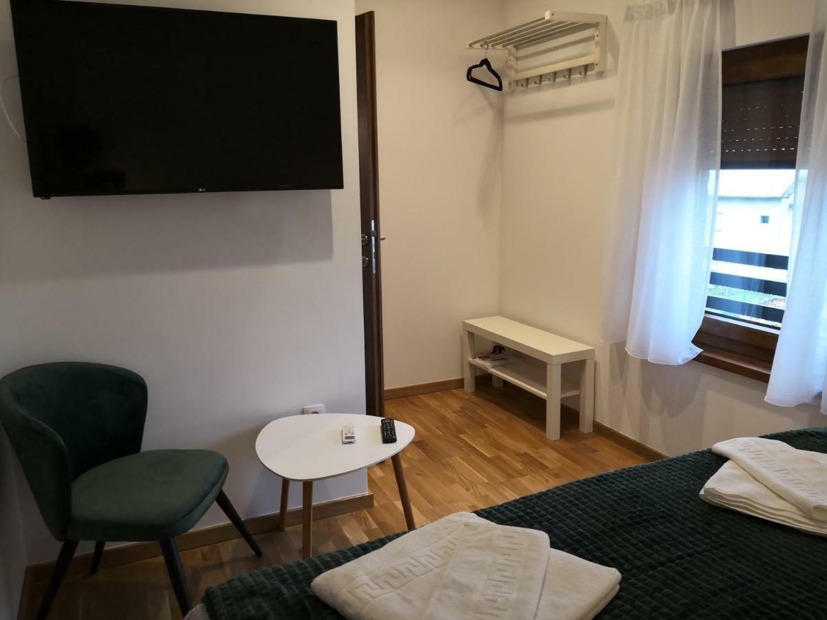 Accommodation Plitvice Korenica Luaran gambar